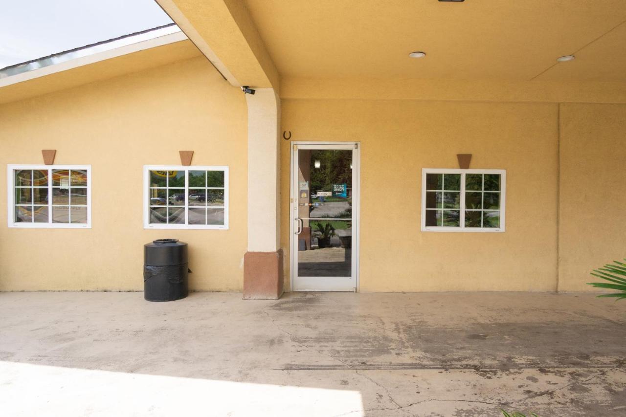 Woodridge Inn And Suites Miami Luaran gambar